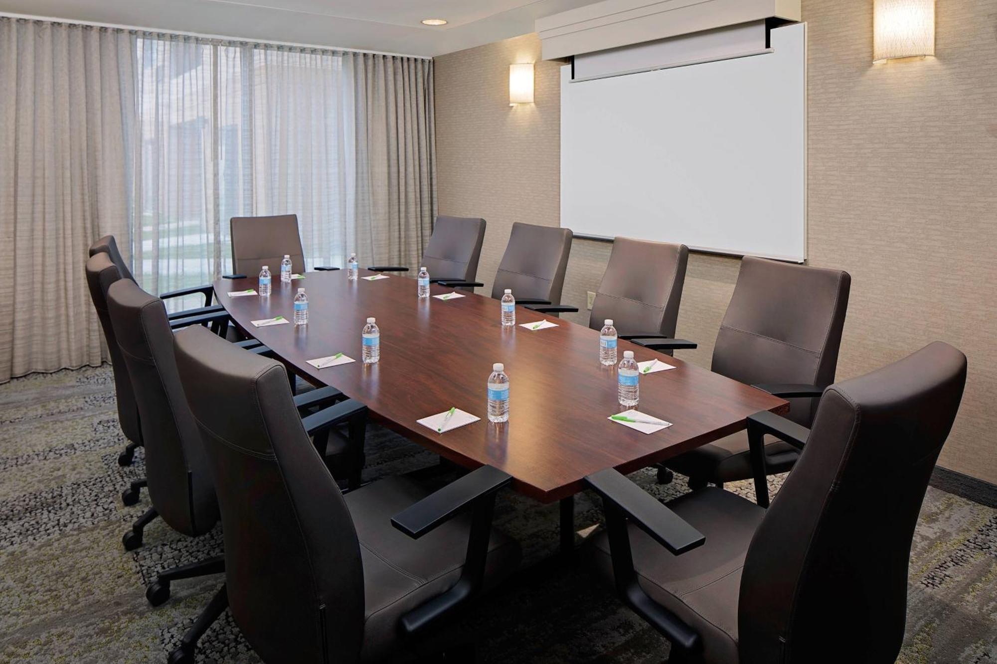 Courtyard By Marriott Richmond Airport Otel Sandston Dış mekan fotoğraf
