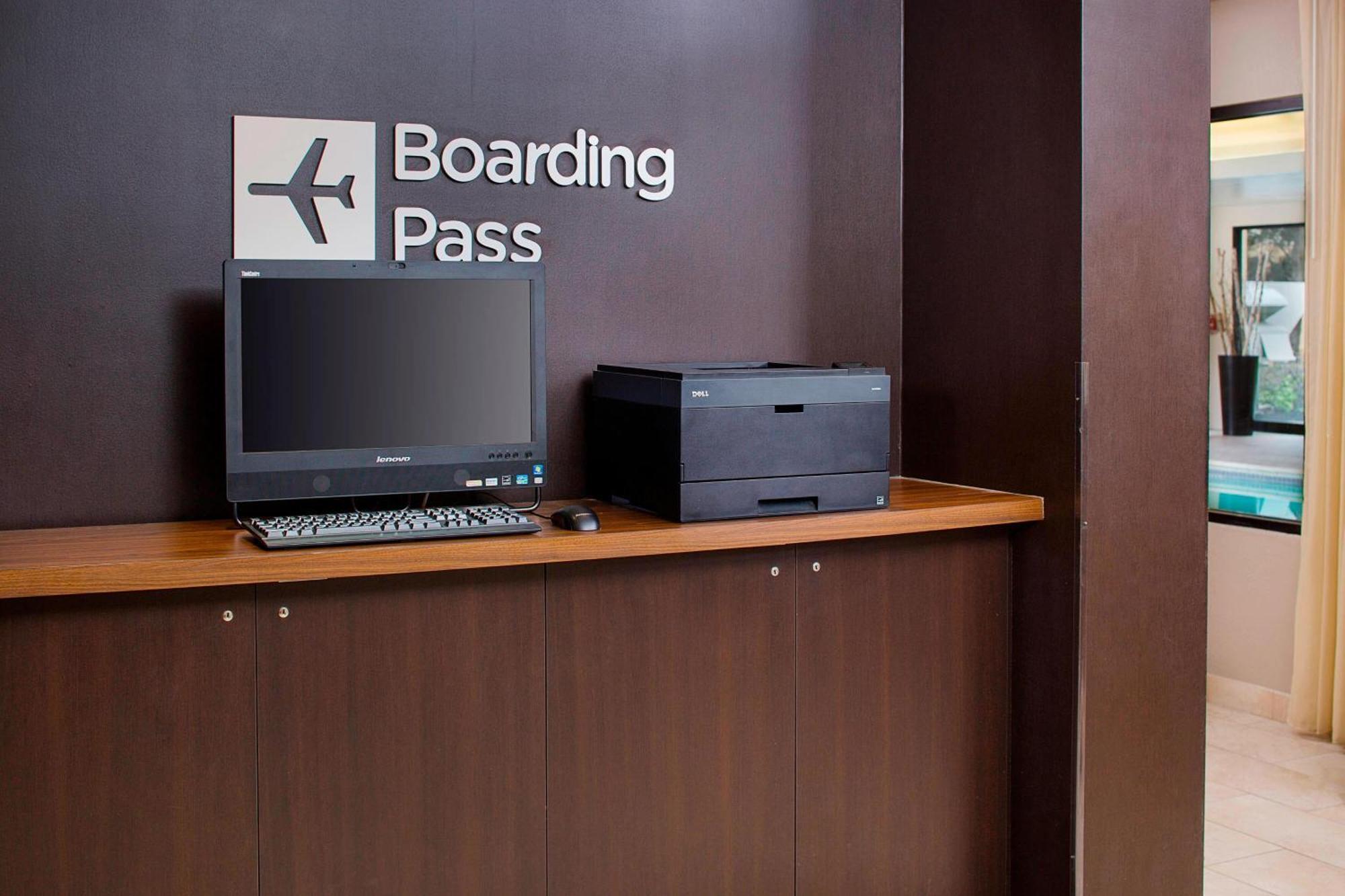Courtyard By Marriott Richmond Airport Otel Sandston Dış mekan fotoğraf