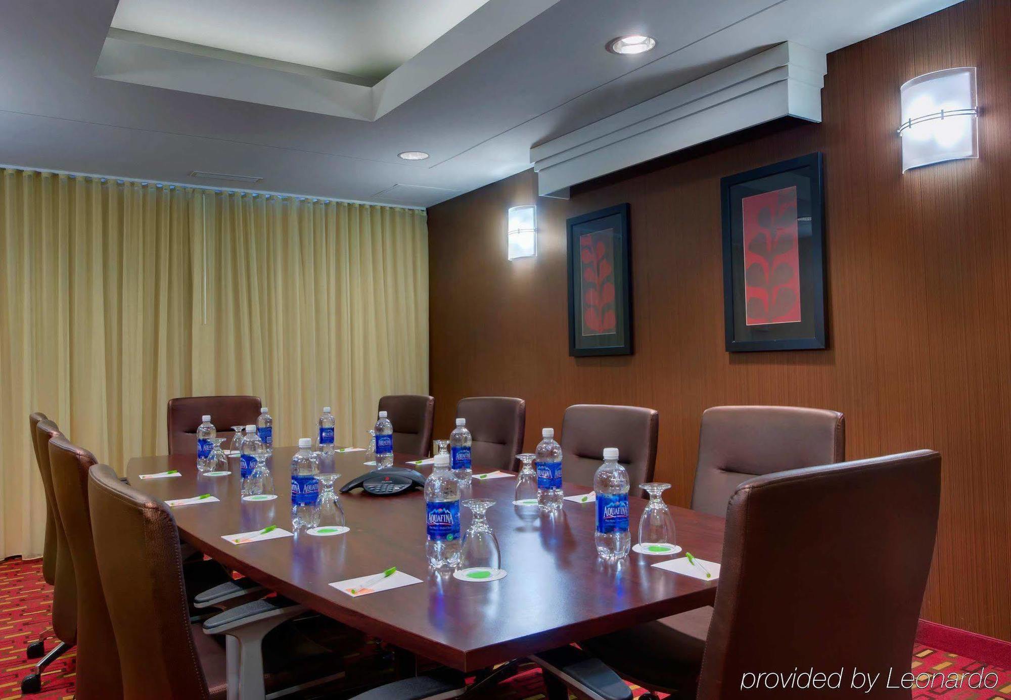 Courtyard By Marriott Richmond Airport Otel Sandston Dış mekan fotoğraf