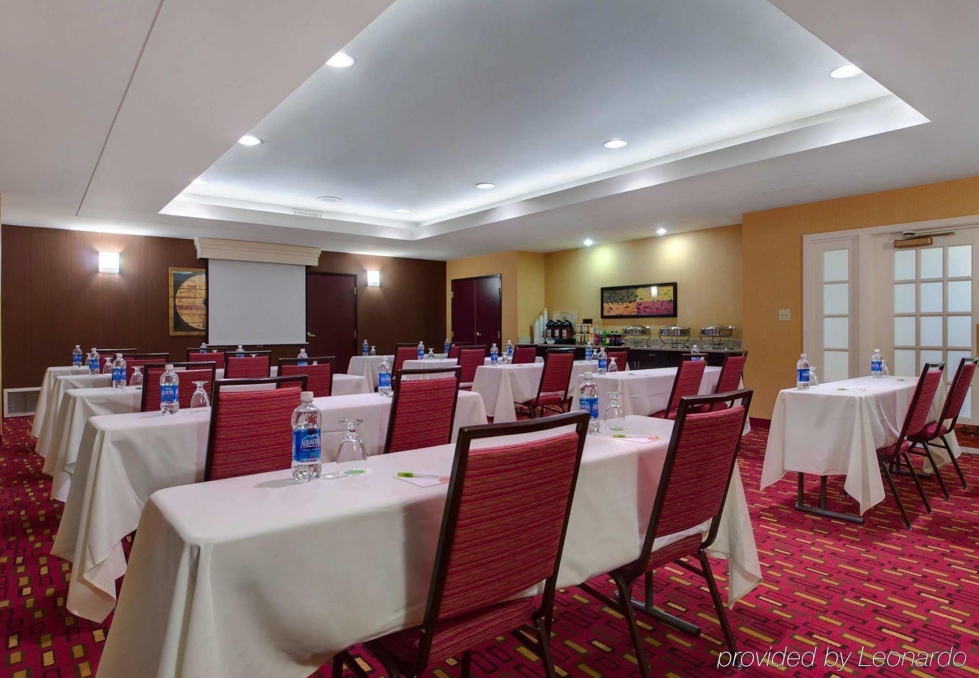 Courtyard By Marriott Richmond Airport Otel Sandston Dış mekan fotoğraf