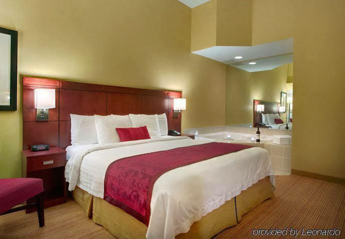Courtyard By Marriott Richmond Airport Otel Sandston Dış mekan fotoğraf
